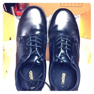 Men’s Black Work/Casual shoes.